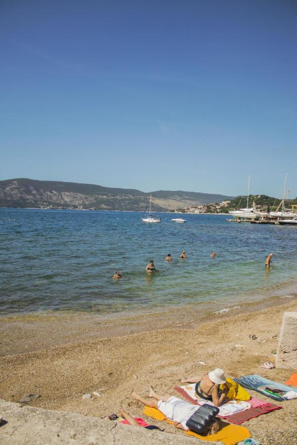 Апартаменти Seaview Zelenika